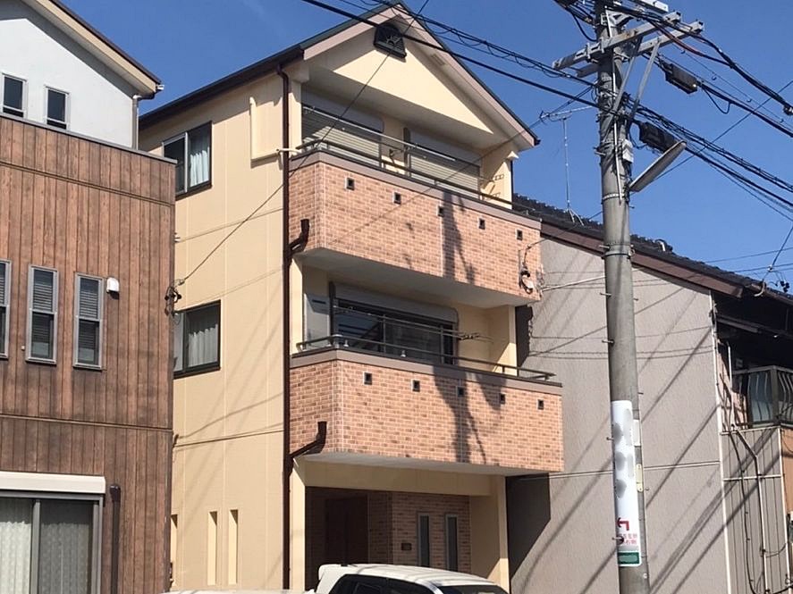 新築のような美しさ！3階建て屋根外壁塗装　名古屋市中川区